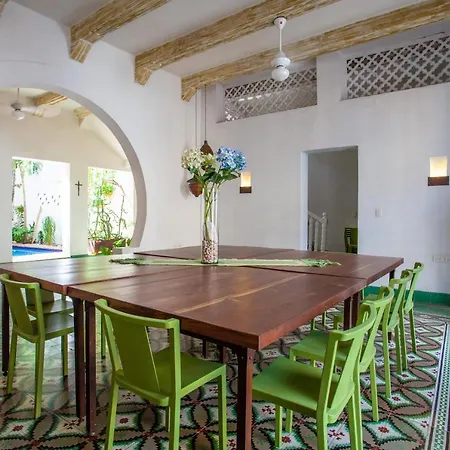 Casa De Guerrero En El Corazon De Getsemani Lodge Cartagena