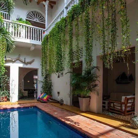Casa De Guerrero En El Corazon De Getsemani Lodge *