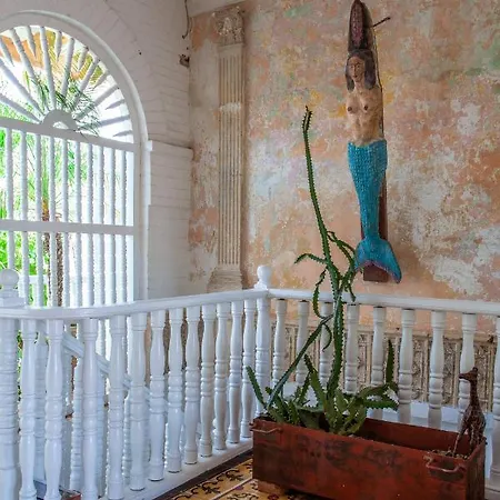 Casa De Guerrero En El Corazon De Getsemani Lodge Cartagena
