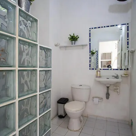 Casa De Guerrero En El Corazon De Getsemani Lodge