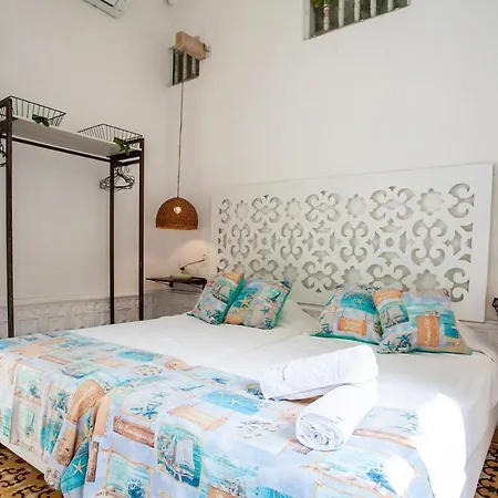Casa De Guerrero En El Corazon De Getsemani Lodge Cartagena